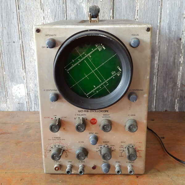 تاریخچه تکامل اسیلوسکوپ